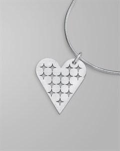 Подвеска на цепочке Pitted Heart alvaar Подвеска на цепочке Pitted Heart alvaar