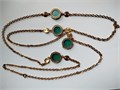 Винтажное колье с зелеными вставками 4153