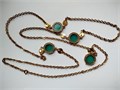 Винтажное колье с зелеными вставками 4153